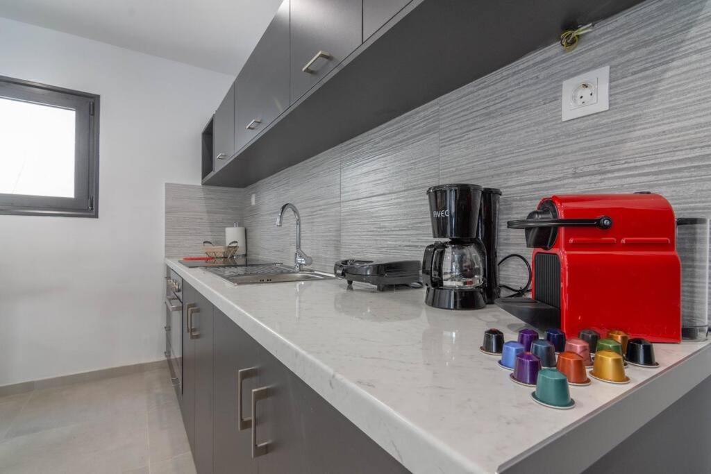 Apartament Garden Of Eden In Koukaki Ateny Zewnętrze zdjęcie